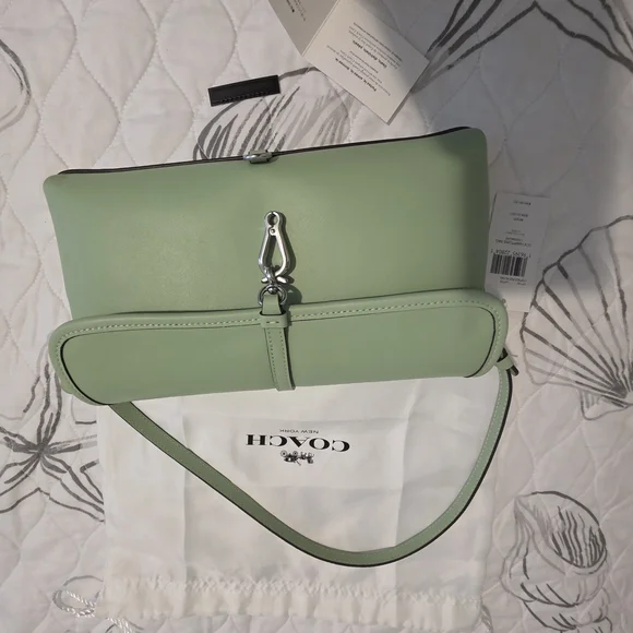 Coach Hampton Y2K Pistachio Leather Shoulder Bag - Picture 12 of 12